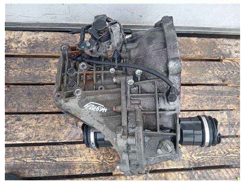 Cambio 4311132300 WEJ6 K6059466 MARCE MANUALE Hyundai IX35 2013