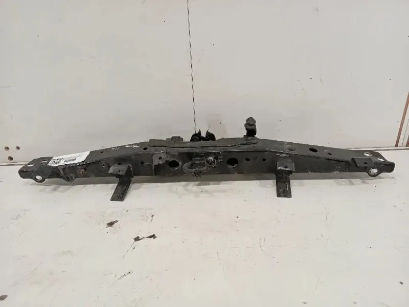 Rivestimento Frontale Parte SUP ANT Nissan Qashqai II 2017