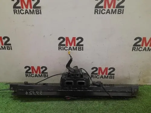 Rivestimento Frontale Parte SUP ANT  Opel Zafira C 2012