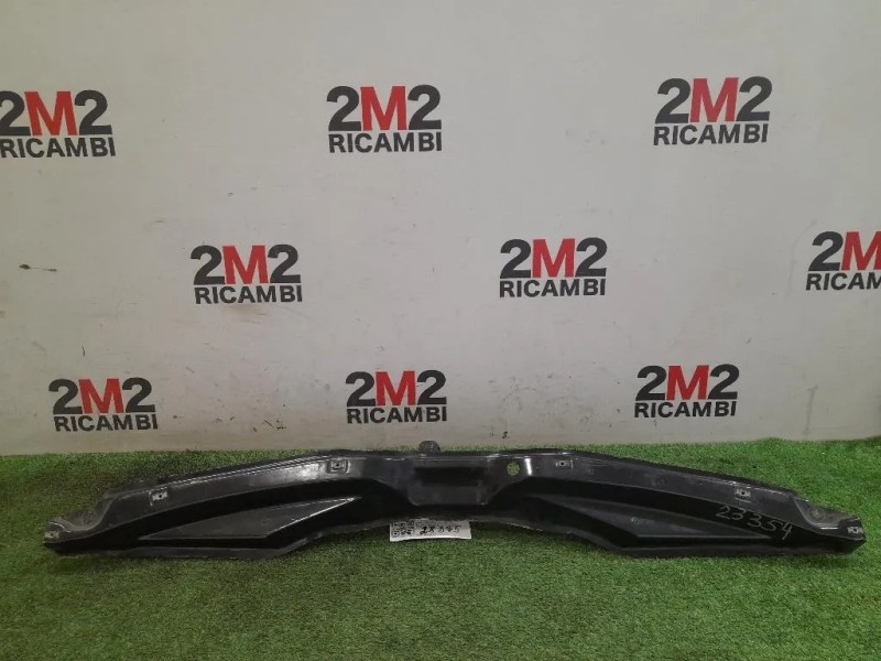 Rivestimento Frontale Parte SUP ANT  Opel Zafira C 2012