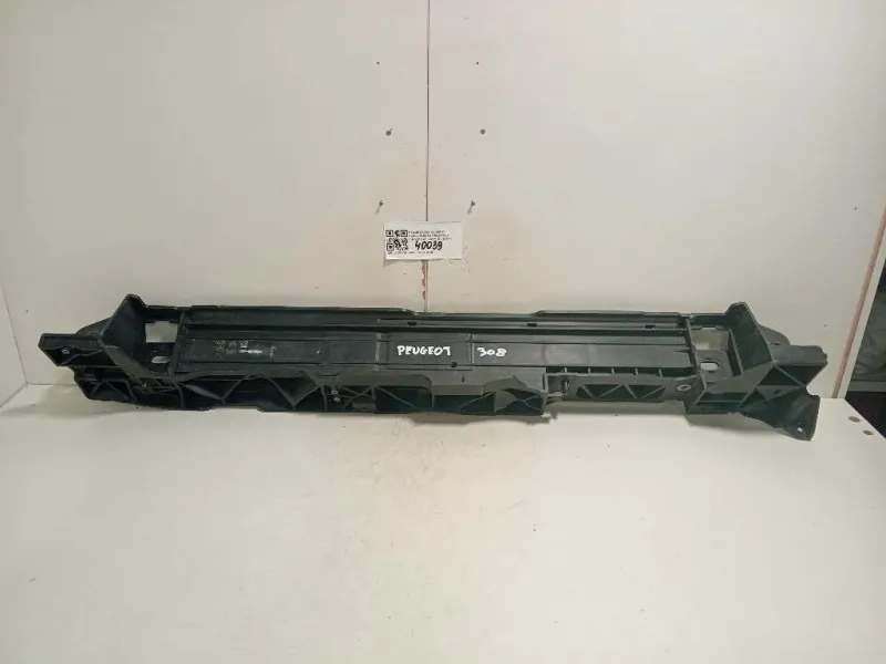 Rivestimento Frontale Parte SUP ANT Peugeot 308 II 2017