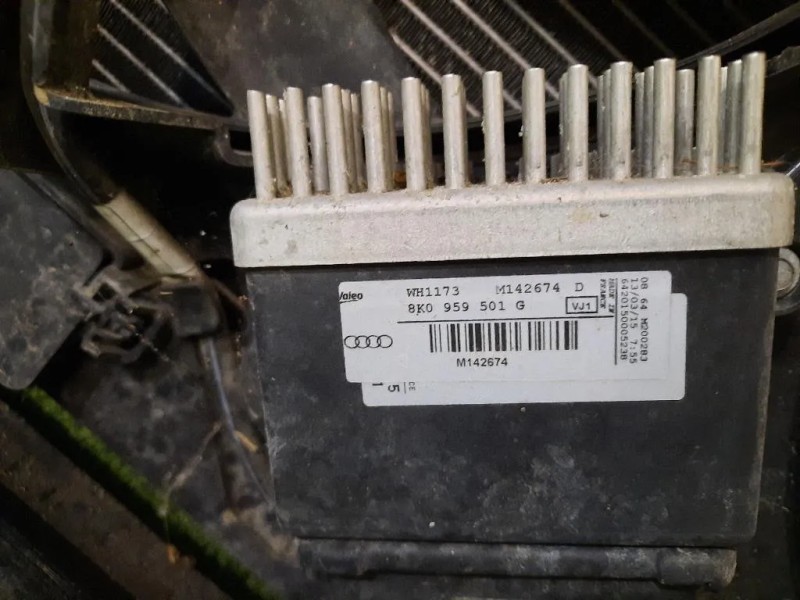 Rivestimento Frontale ANT  Audi A4 8K5 Avant 2012