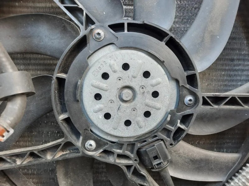 Rivestimento Frontale ANT Q3 RIVESTIMENTO FRONTALE ANT+ KIT RADIATORI Audi Q3 8UB 2012