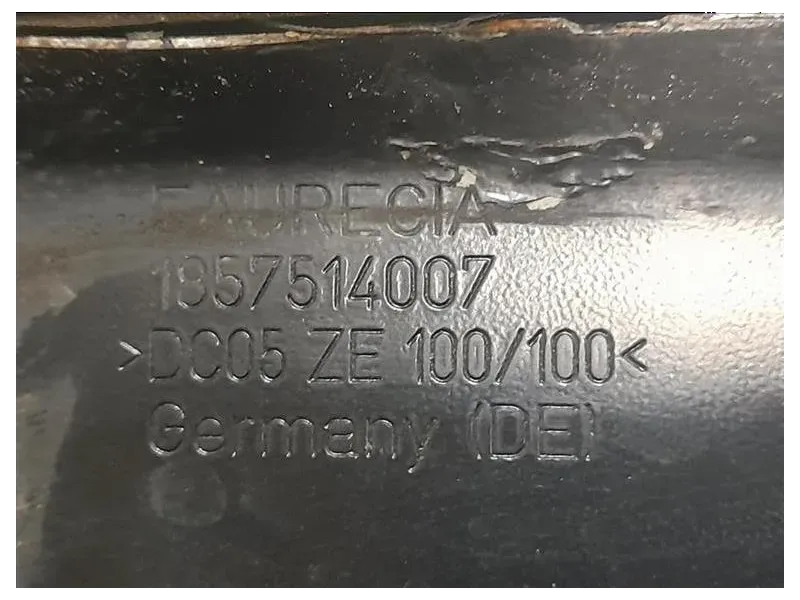 Rivestimento Frontale ANT 1857514007 Bmw Serie 1 E81 Berlina 2005