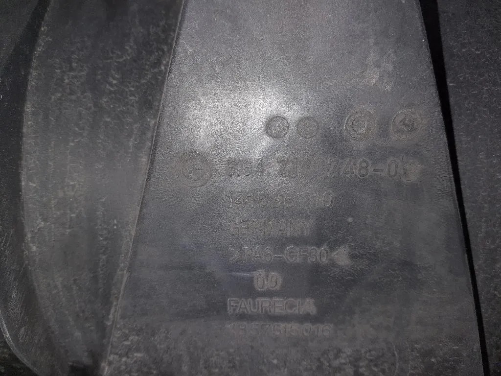 Rivestimento Frontale ANT 7193748 Bmw Serie 1 E87 Berlina 2005