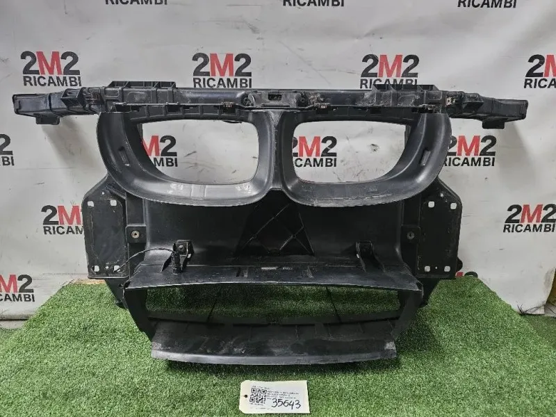 Rivestimento Frontale ANT 51747189264 Bmw Serie 1 E87 Berlina 2005