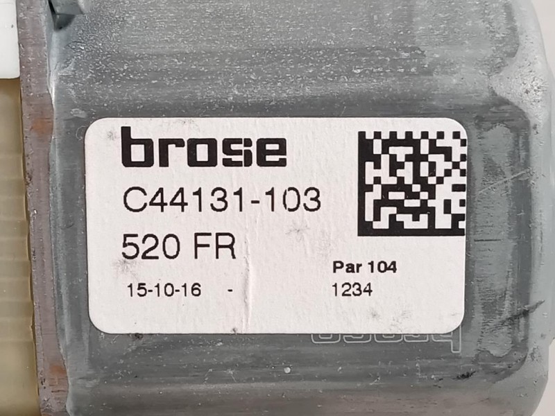 Rivestimento Frontale ANT 51647193193 Bmw Serie 1 E88 Cabrio 2005 Rivestimento Frontale ANT 51647193193 Bmw Serie 1 E88 Cabrio 2005