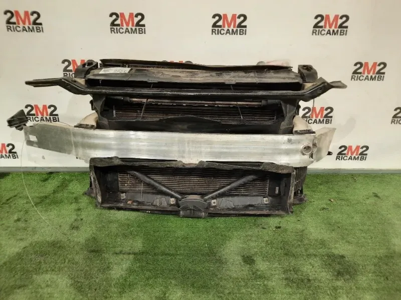 Rivestimento Frontale ANT Bmw Serie 1 F20 Berlina 2012