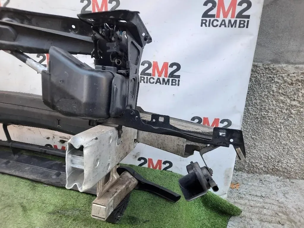 Rivestimento Frontale ANT RIVESTIMENTO F5174 7245771 RONTALE ANT Bmw Serie 1 F20 Berlina 2012