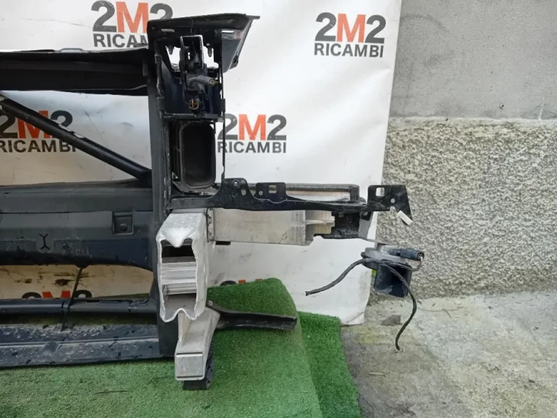 Rivestimento Frontale ANT 51747245771 PANNELLO ANTERIORE FRONTALE Bmw Serie 1 F20 Berlina 2012