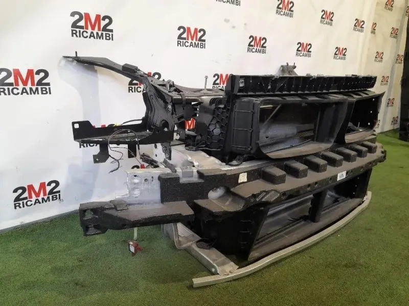 Rivestimento Frontale ANT 17428645861 Bmw Serie 2 F45 Active Tourer 2018