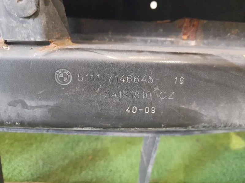 Rivestimento Frontale ANT 51647058594 Bmw Serie 3 E90 Berlina 2005