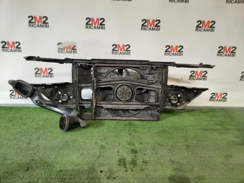 Rivestimento Frontale ANT 51718159610 Bmw Serie 5 E39 Berlina 1996