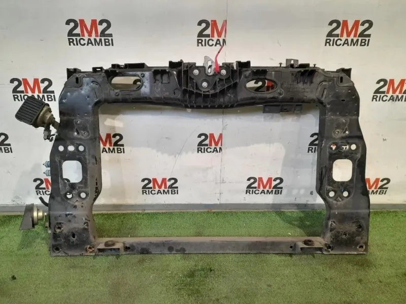 Rivestimento Frontale ANT 52031770 Fiat 500L 2013