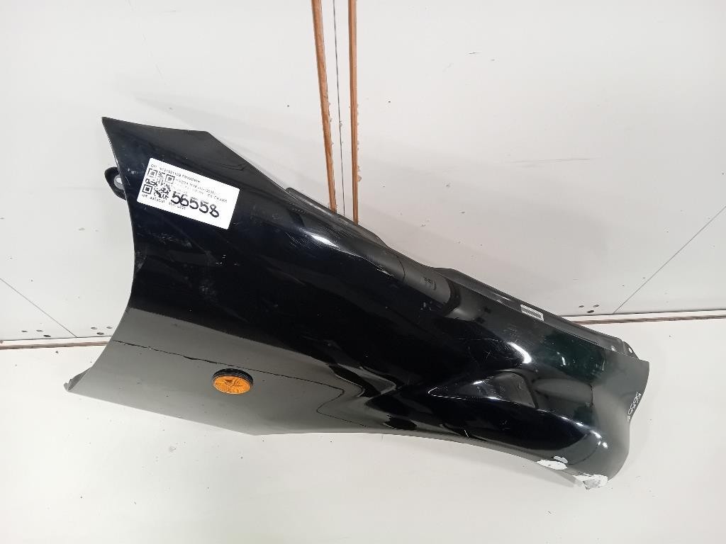 Rivestimento Frontale ANT 1037385 Ford Escort VII 1995