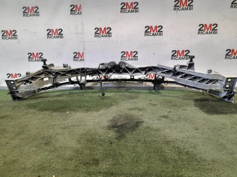 Rivestimento Frontale ANT 8V418B041AK Ford KUGA I 2008