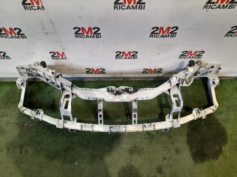 Rivestimento Frontale ANT 8V418B041AK Ford KUGA I 2008