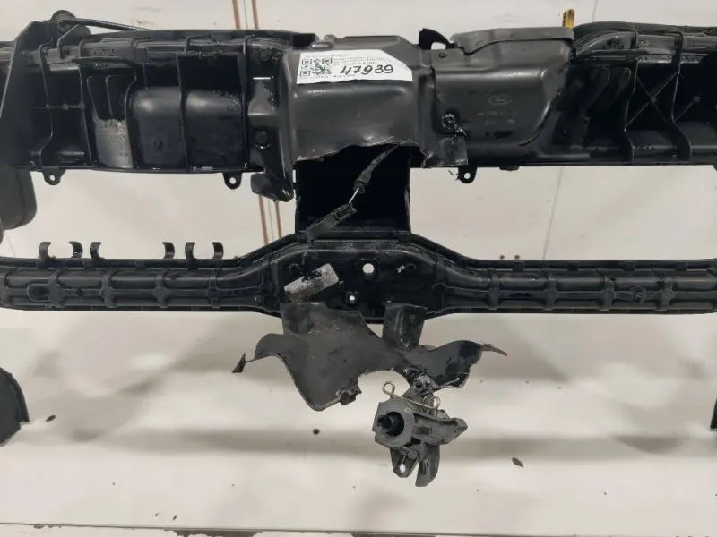 Rivestimento Frontale ANT BK31-V16K750-AC Ford Transit VI 2014