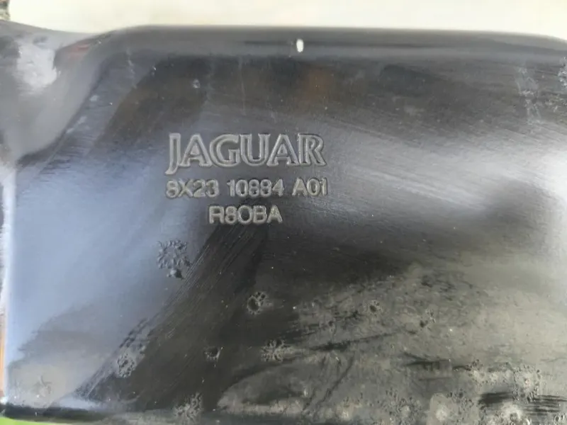 Rivestimento Frontale ANT 8X23 10884 A01 Jaguar XF I 2011