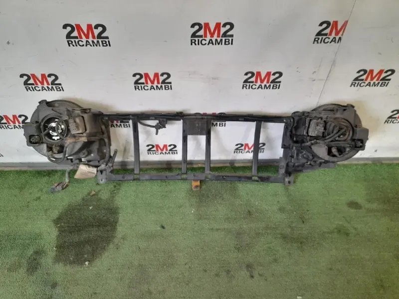 Rivestimento Frontale ANT K05066606AC Jeep Cherokee III 2002