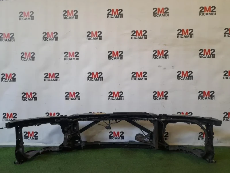 Rivestimento Frontale ANT LR054853 Land Rover Discovery III 2005