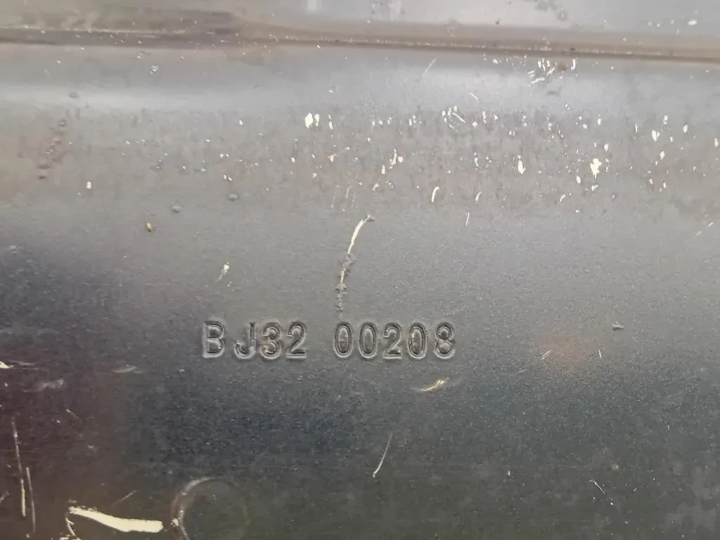 Rivestimento Frontale ANT BJ32-00203 Land Rover Range Rover Evoque I 2011