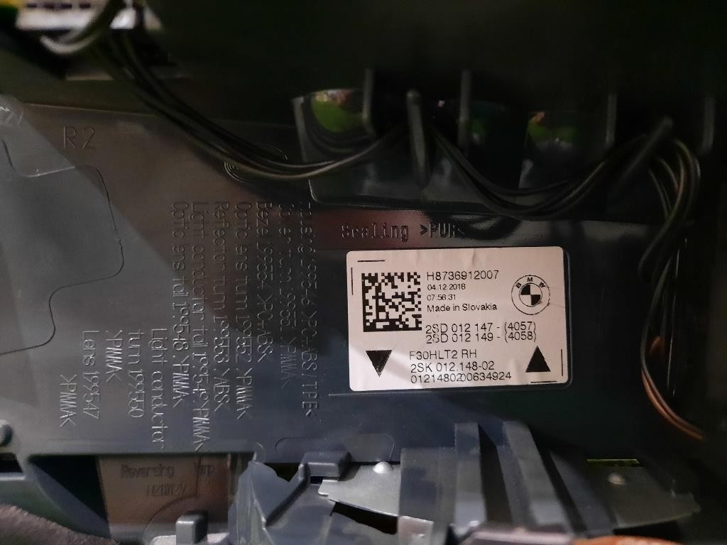 Fanale INT POST DX H8736912007 Bmw Serie 3 F30 Berlina 2015