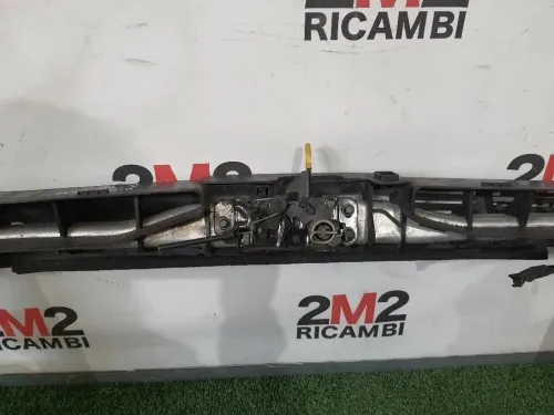 Rivestimento Frontale ANT A2466200234 Mercedes Classe A W176 2013