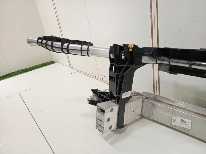 Rivestimento Frontale ANT A2466200195 W246 Mercedes Classe A W176 2013