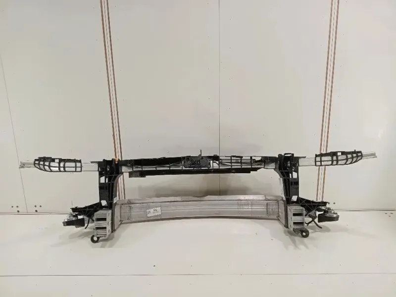 Rivestimento Frontale ANT A2466200195 W246 Mercedes Classe A W176 2013