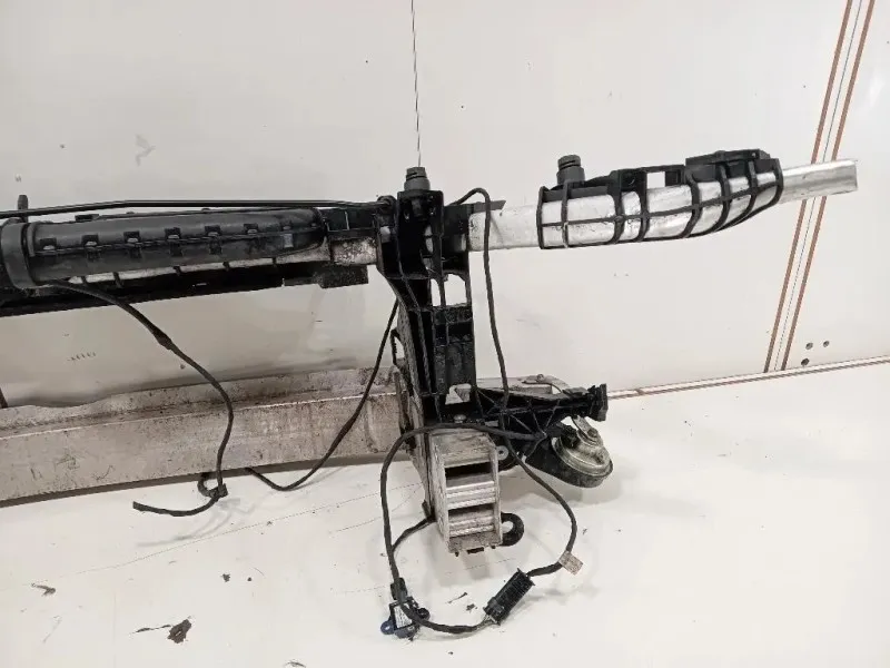 Rivestimento Frontale ANT A2466200315 Mercedes Classe A W176 2013