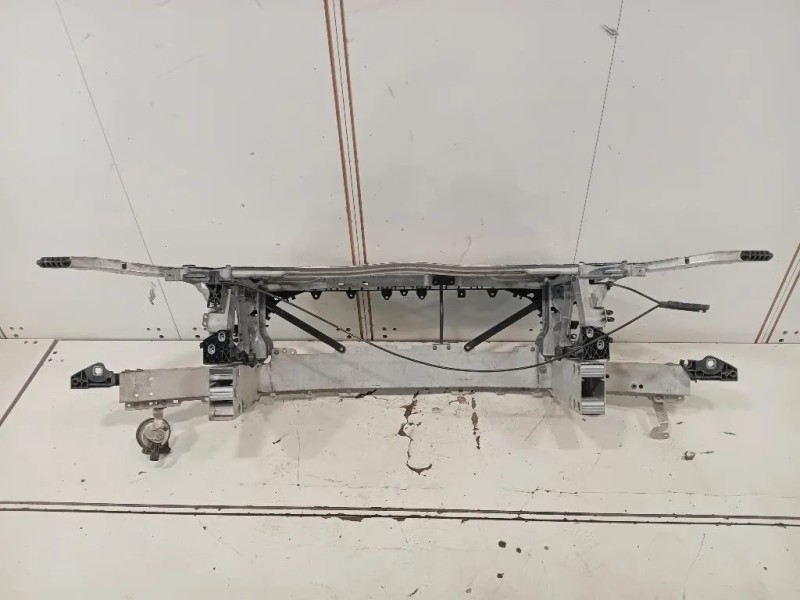 Rivestimento Frontale ANT A2056209301 Mercedes Classe C W205 2014