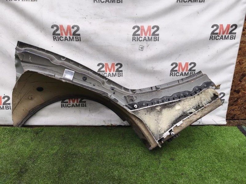 Rivestimento Frontale ANT A2056209301 Mercedes Classe C W205 2014
