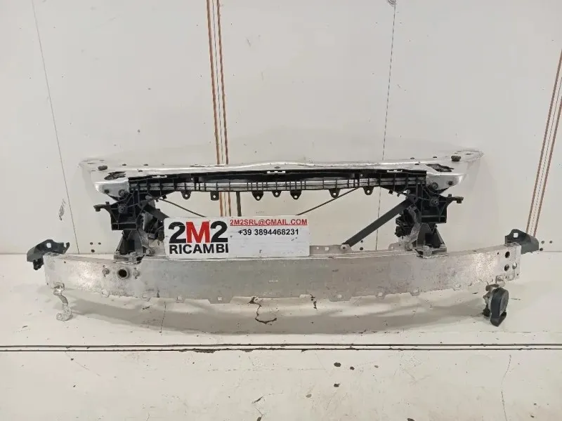 Rivestimento Frontale ANT A2056209301 Mercedes Classe C W205 2014