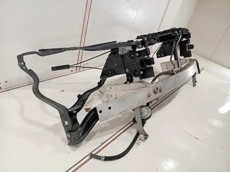 Rivestimento Frontale ANT RIVESTIMENTO FRONTALE ANT Mercedes Classe E W212 2013