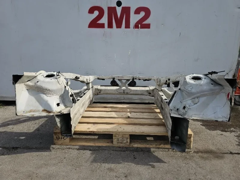 Rivestimento Frontale ANT FRONTALE LAMIERATO ANTERIORE ANT Mercedes Classe SLK R171 2004