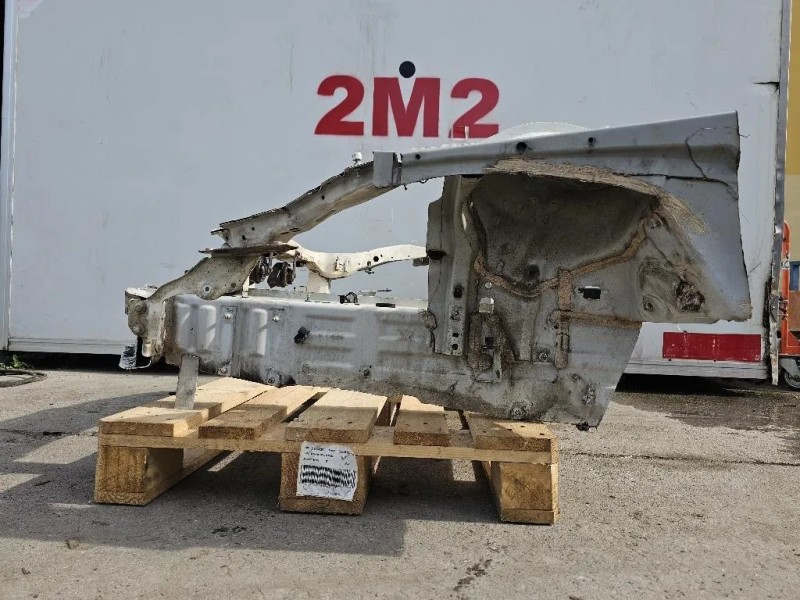 Rivestimento Frontale ANT FRONTALE LAMIERATO ANTERIORE ANT Mercedes Classe SLK R171 2004