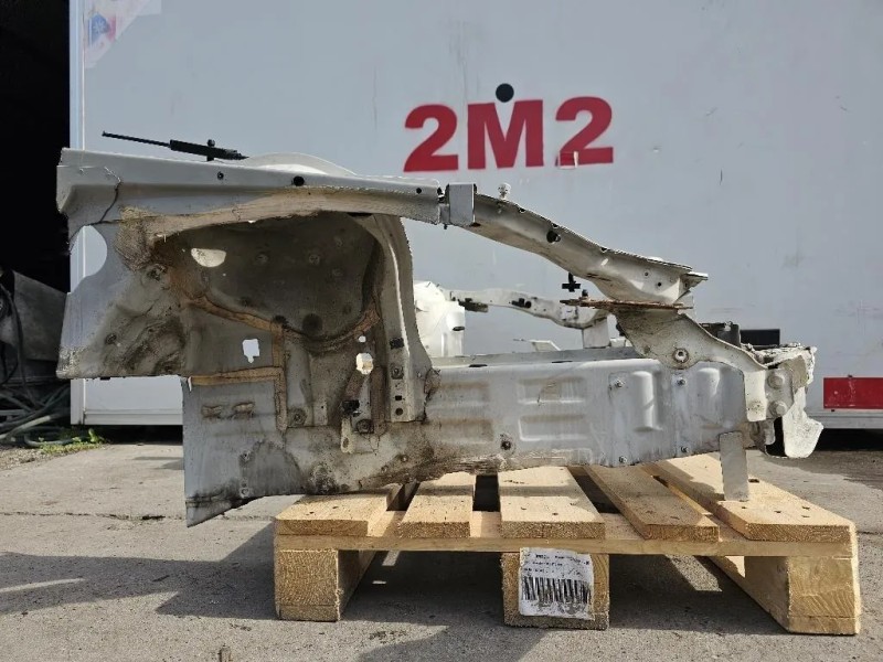 Rivestimento Frontale ANT FRONTALE LAMIERATO ANTERIORE ANT Mercedes Classe SLK R171 2004