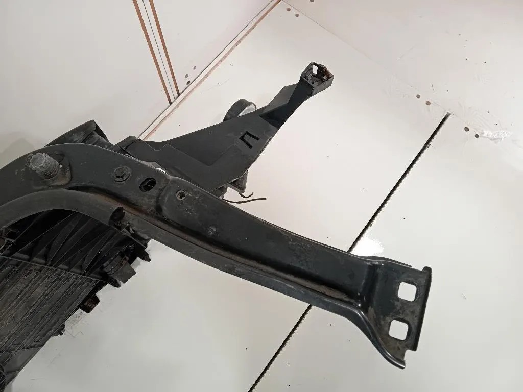 Rivestimento Frontale ANT 51647145012 Mini MINI Cooper R56 2007