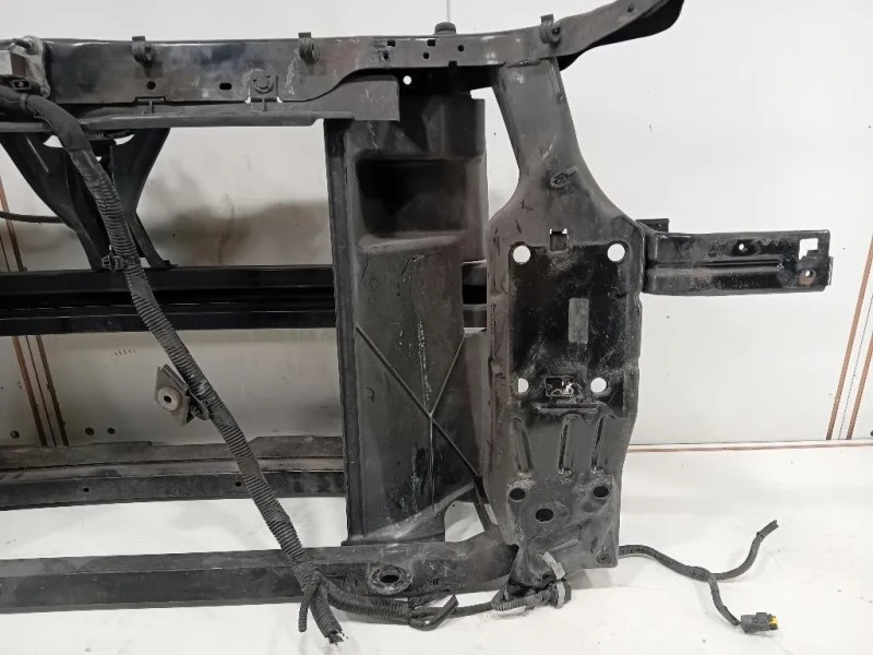 Rivestimento Frontale ANT 62500JD20A Nissan Qashqai I 2007