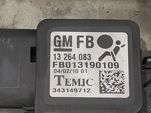 Rivestimento Frontale ANT  Opel Astra H SW 2005