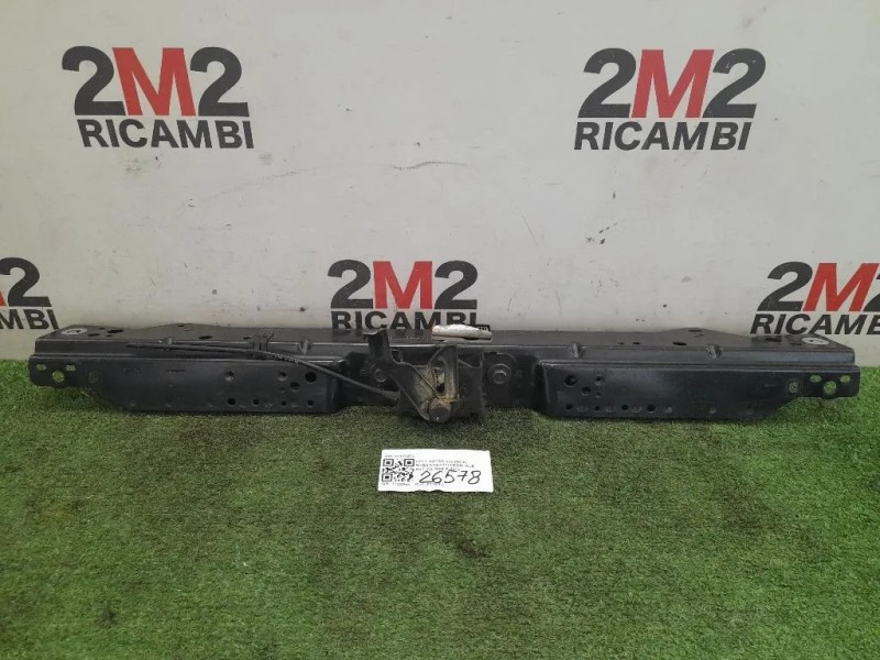 Rivestimento Frontale ANT 13312474 Opel Astra J 2010