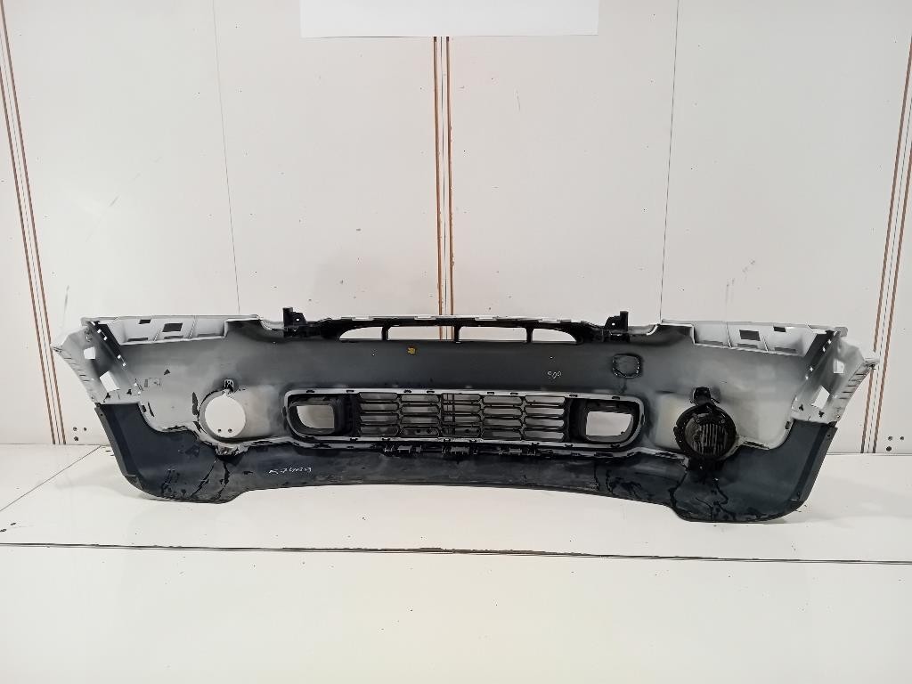 Rivestimento Frontale ANT 13312474 Opel Astra J 2010 Rivestimento Frontale ANT 13312474 Opel Astra J 2010