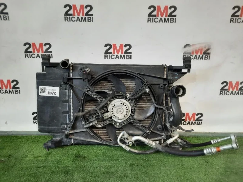 Rivestimento Frontale ANT 13330994 Opel Meriva B 2010