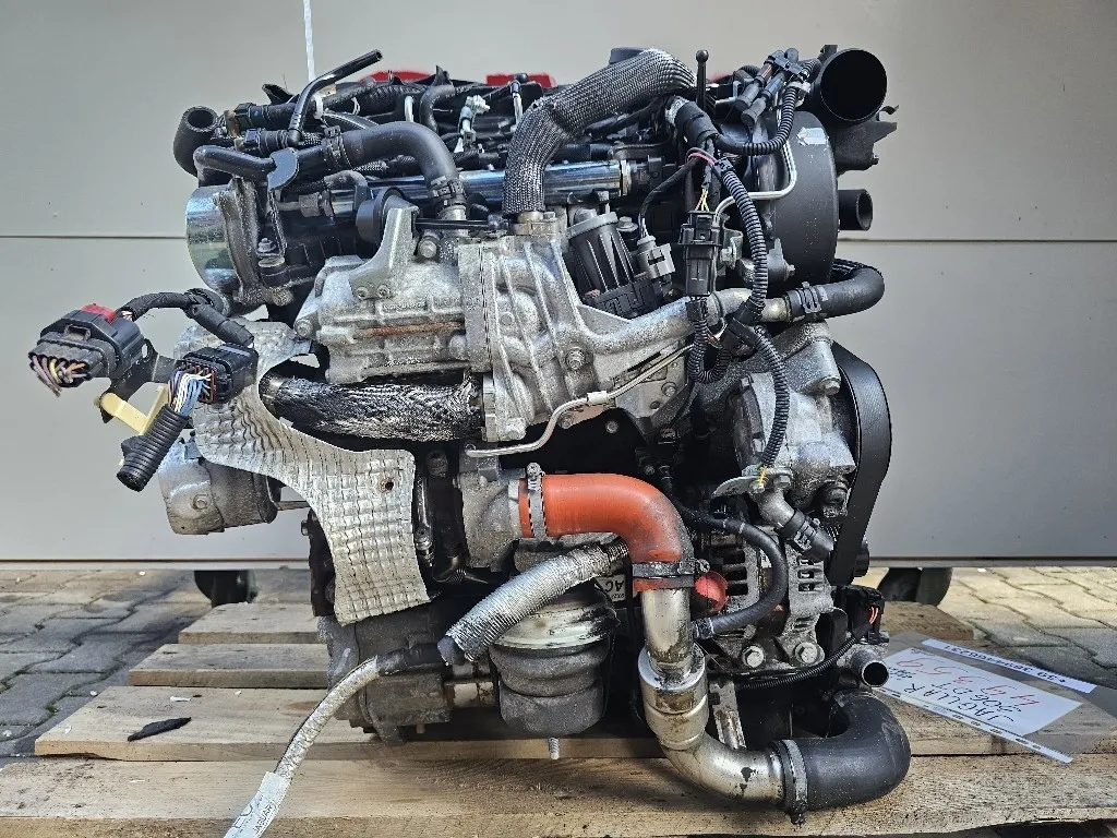 Motore Completo 306DT 241 CV 179 KW Jaguar XF I 2008