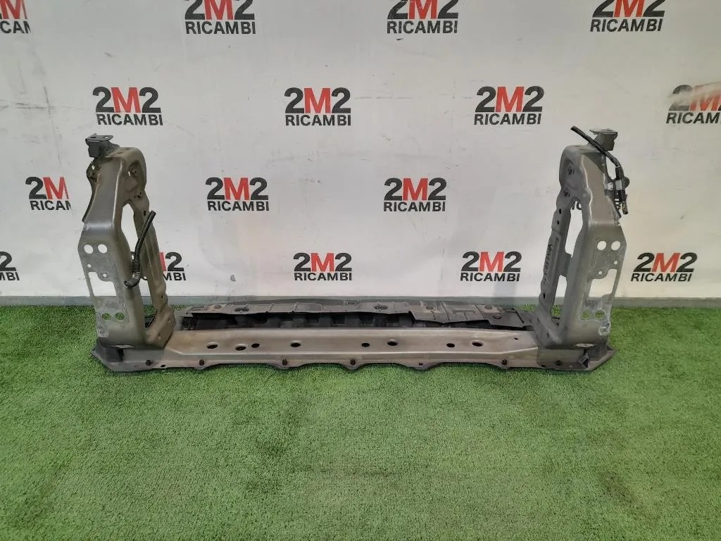 Rivestimento Frontale ANT  Toyota Yaris IV 2014