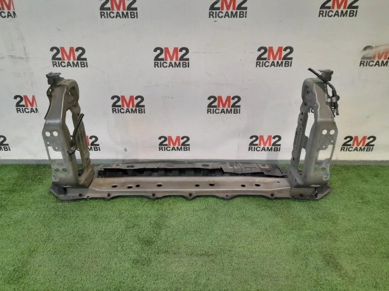 Rivestimento Frontale ANT  Toyota Yaris IV 2014