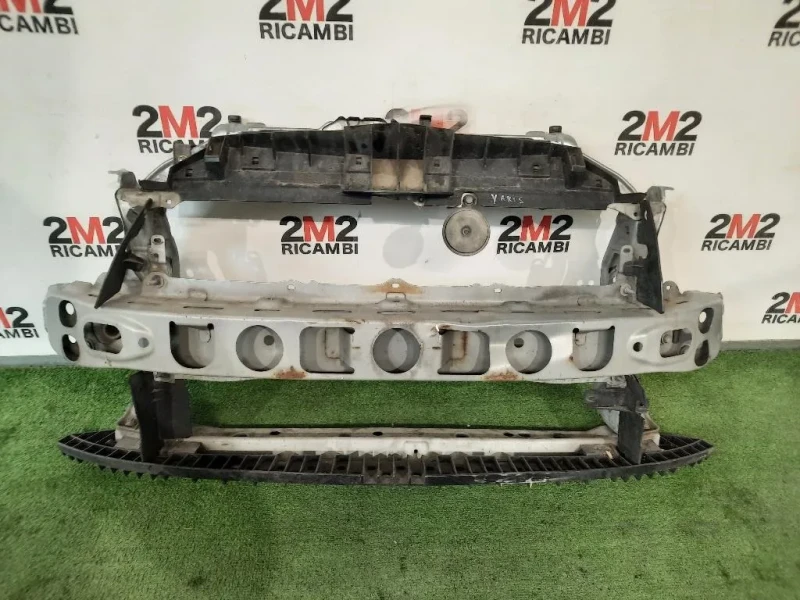 Rivestimento Frontale ANT Toyota Yaris IV 2014