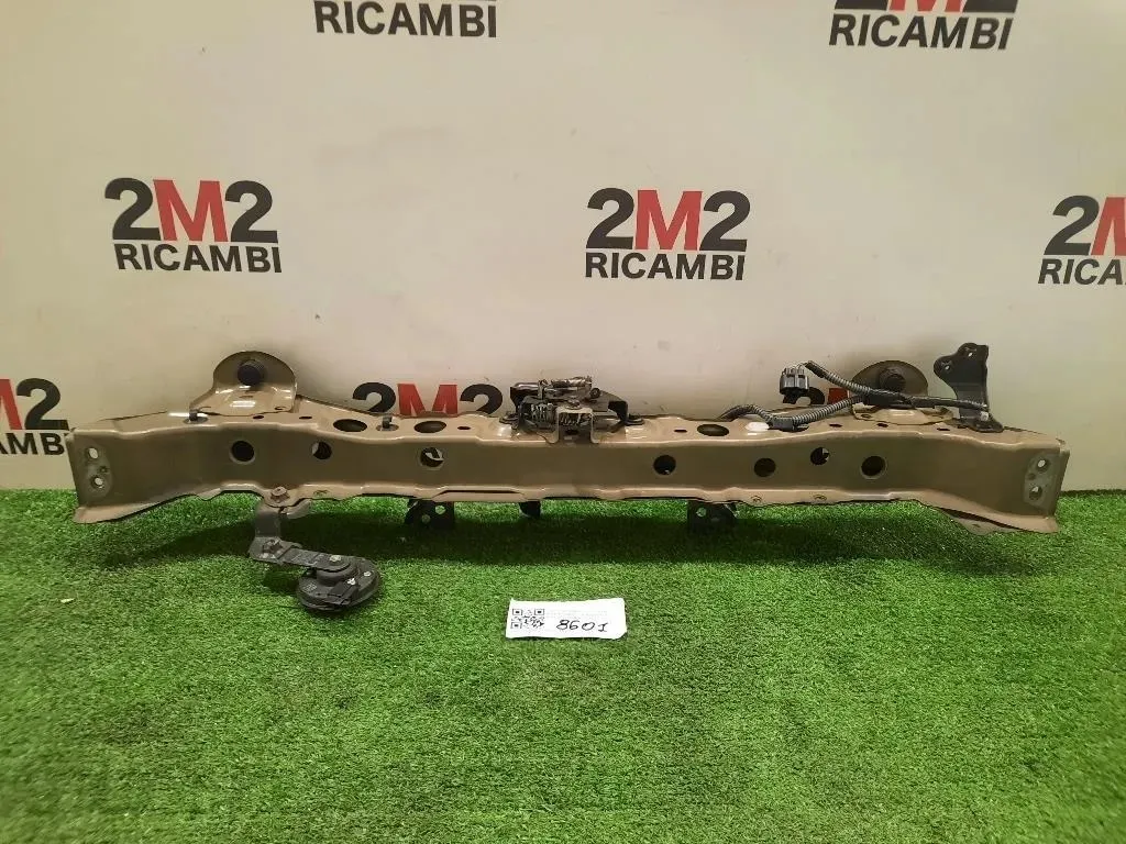 Rivestimento Frontale ANT Toyota Yaris IV 2014