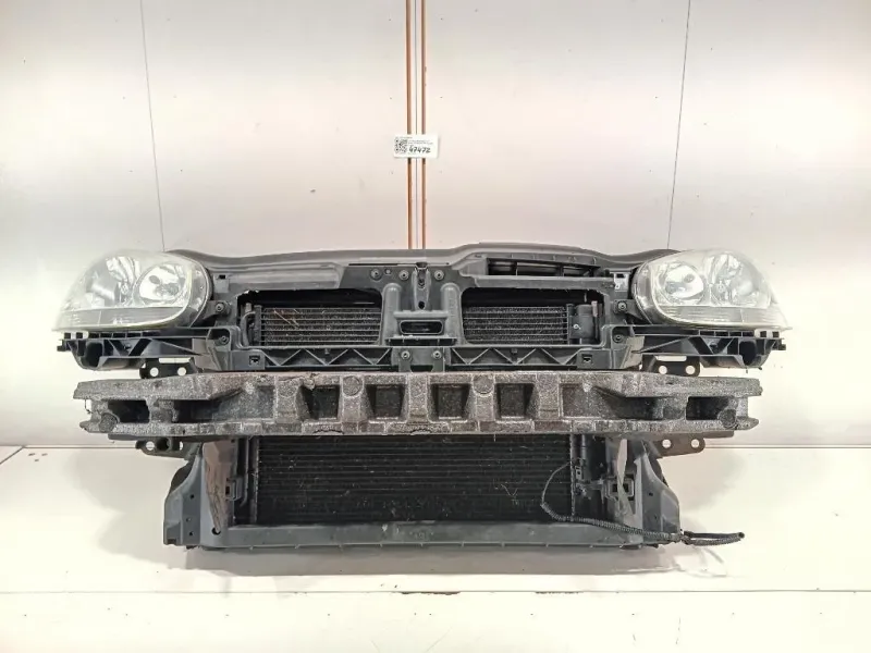 Rivestimento Frontale ANT 1K0 121 205 AD Volkswagen GOLF V 2004